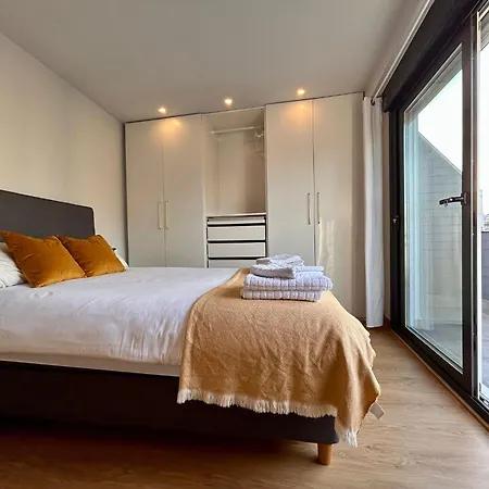Atico Pizarro Apartment *